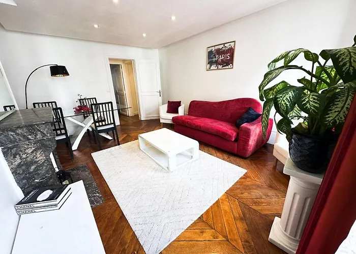 Colisee Apartamento *